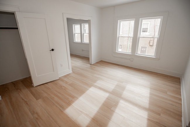 Building Photo - 1388 W 83rd St