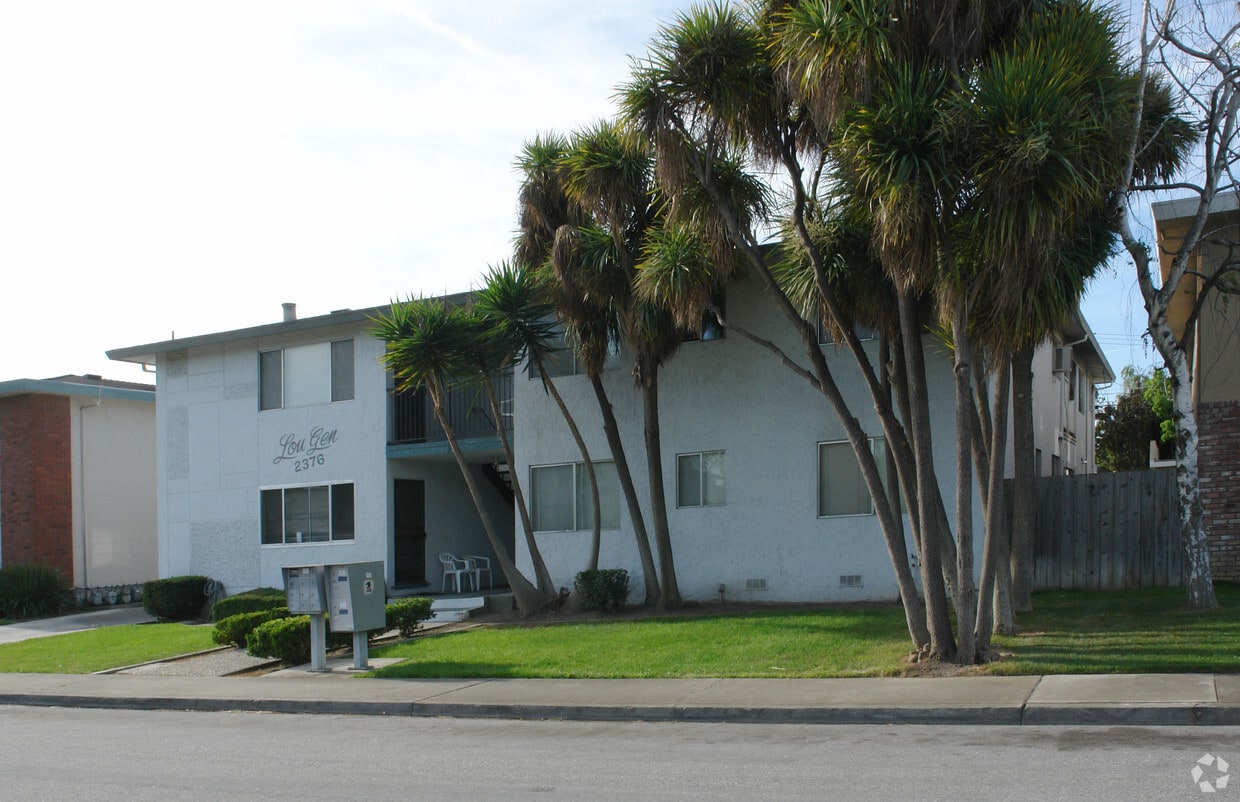 Building Photo - 2376 Sutter Ave