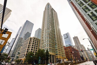 Building Photo - 345 N LaSalle St