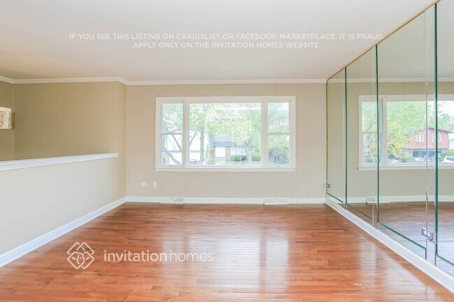 Foto del edificio - 22462 Imperial Dr