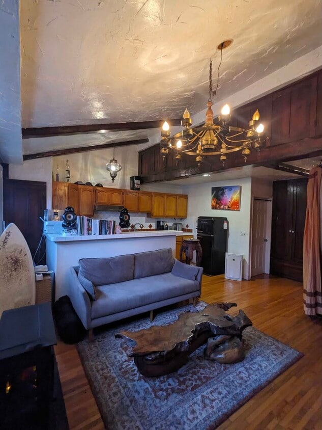 Foto principal - 12621 Victoria Ave