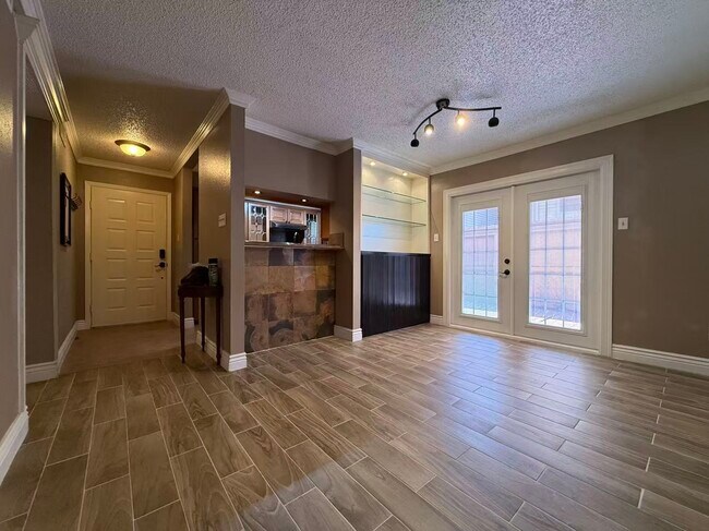 Foto del edificio - 10555 Turtlewood Ct