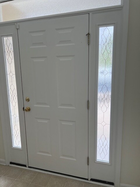 Foto del edificio - 140 Rock Ledge Ct