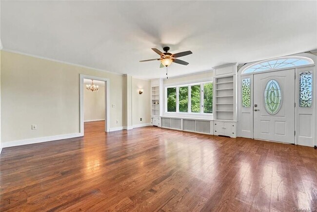 Foto del edificio - 7 Schunnemunk Rd