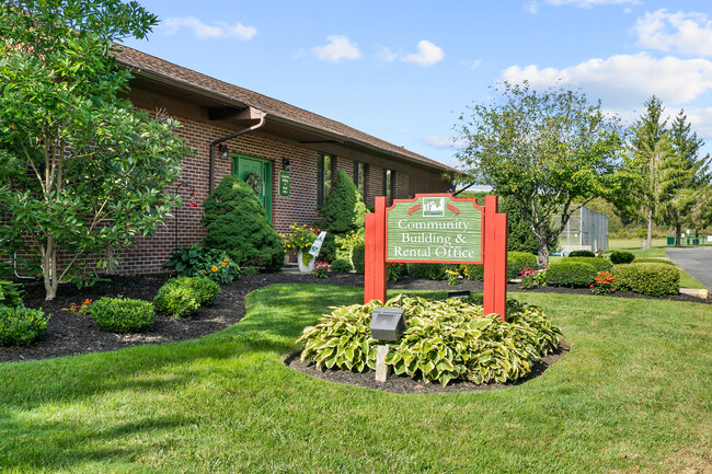 Community Building and Rental Office - Pikeview Manor Apartments