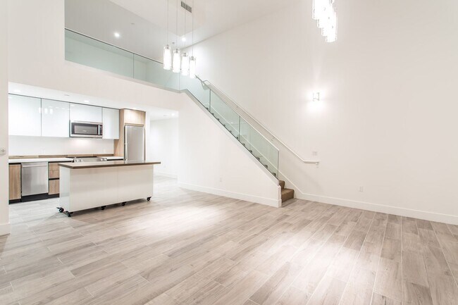 Interior Photo - The Lofts on La Brea