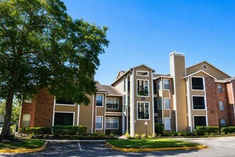 Building Photo - 4200 Thornbriar Ln