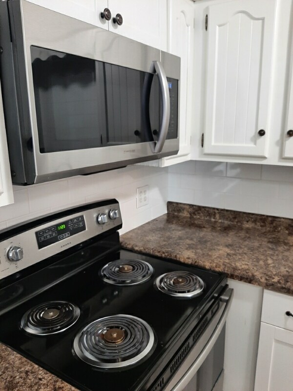 Building Photo - 101 Molloy Ct