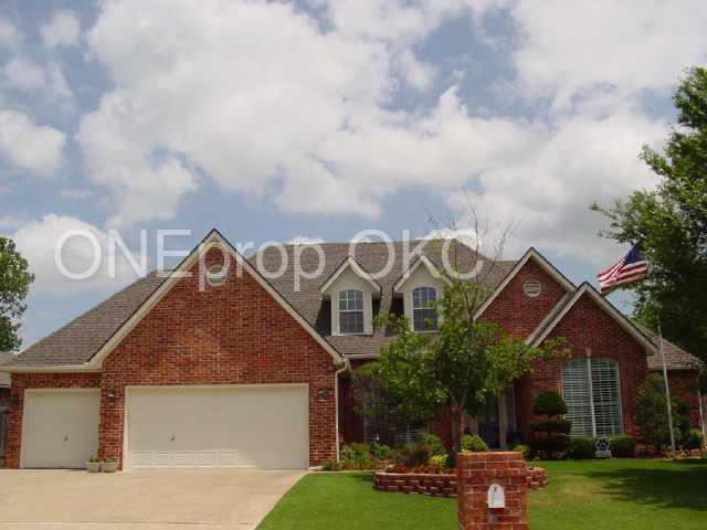 Primary Photo - 2824 N Ashecroft Dr
