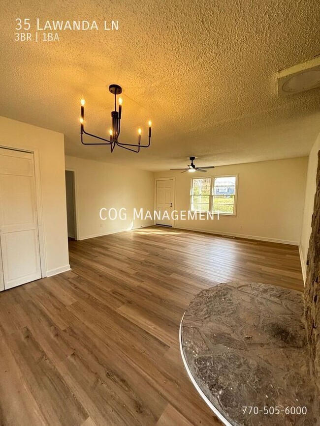 Foto del edificio - Cute ranch layout 3 bedroom 1 bath home in...