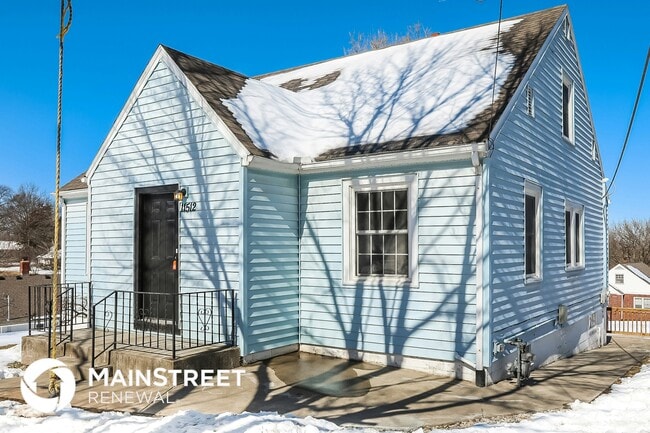 Building Photo - 11512 Hackett St