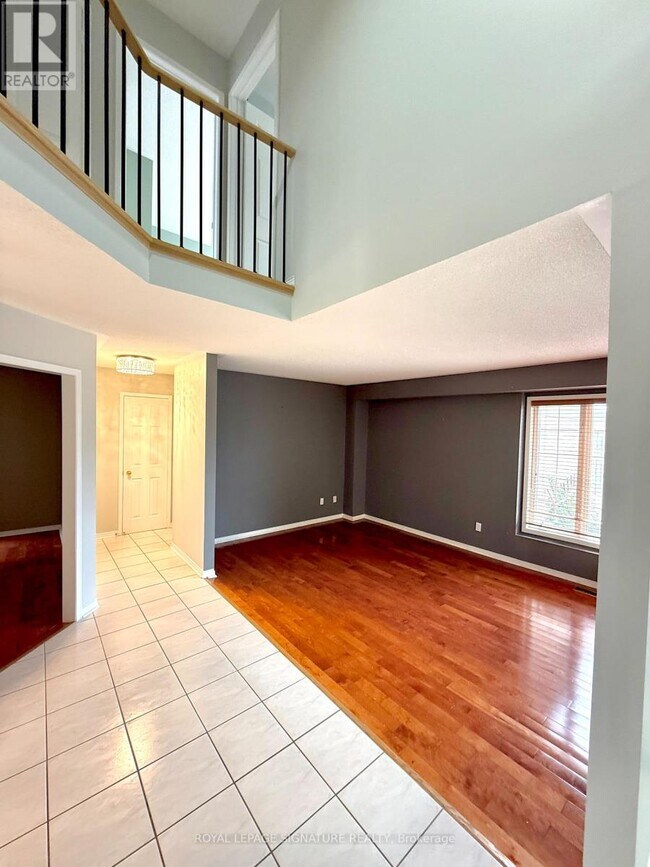 Building Photo - 3057 Country Ln