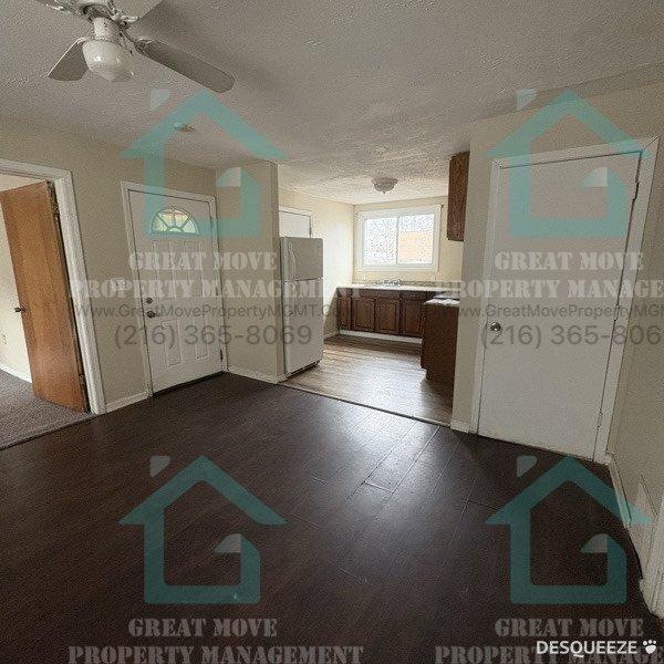 Building Photo - 1 bedroom lower level Duplex