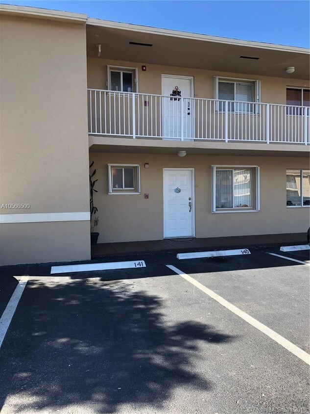 3051 W 76th St, Hialeah, FL 33018 Condo for Rent in Hialeah, FL