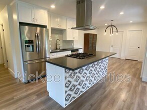 Building Photo - 4605 59th St