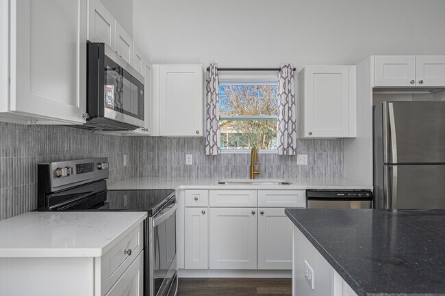 Foto del edificio - 637 E Anderson St