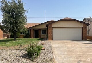 Building Photo - 611 Mercury Ave