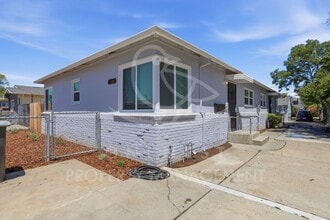 Building Photo - 4617 13th Ave