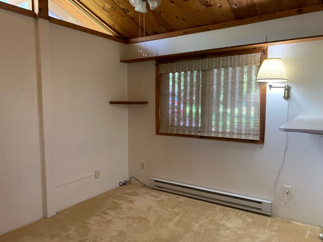 Foto del edificio - 6194 Speckled Rd