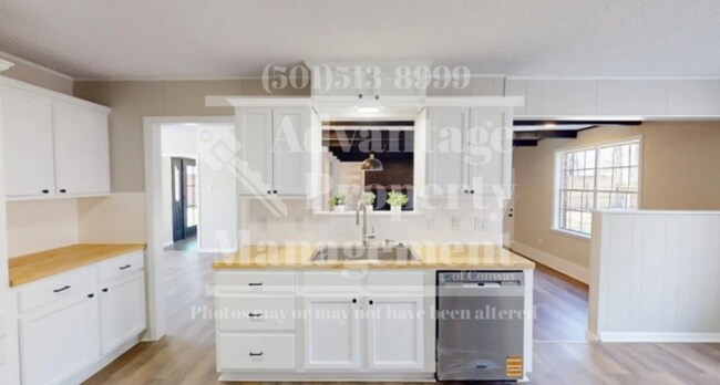 Building Photo - Showings Available!