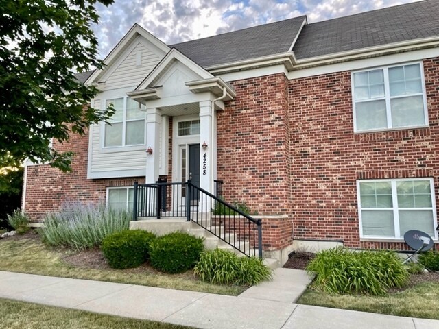 Foto principal - 4258 Central Park Ln