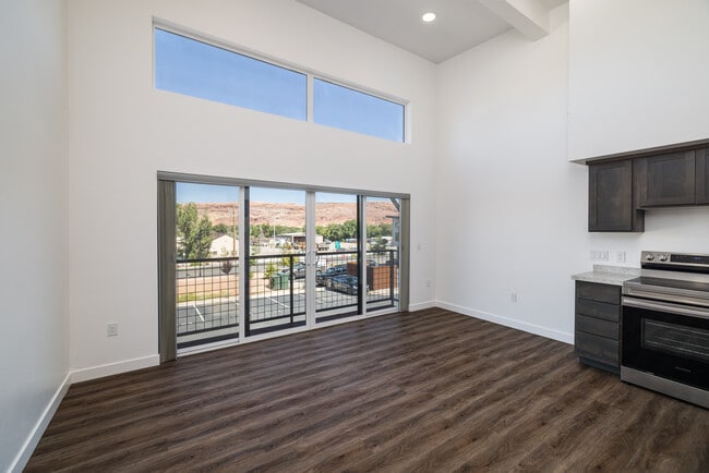 Foto del edificio - 443 Kane Creek Blvd