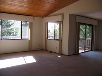Building Photo - 17909 Huckleberry Dr