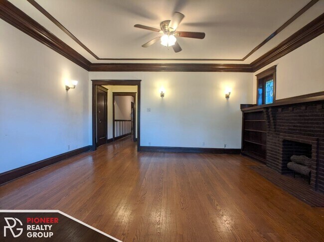 Foto del edificio - 2823 W Logan Blvd