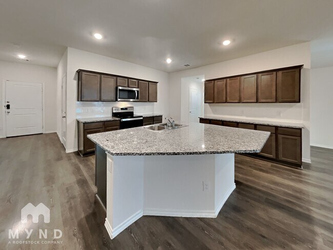 Foto del edificio - 4101 Black Canyon Dr