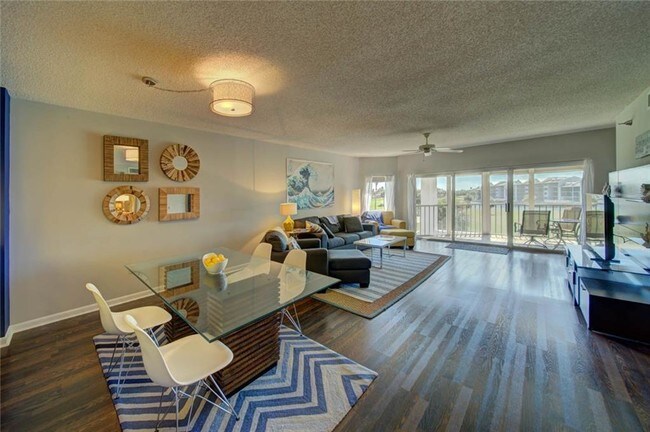 Foto del edificio - 145 NE Edgewater Dr