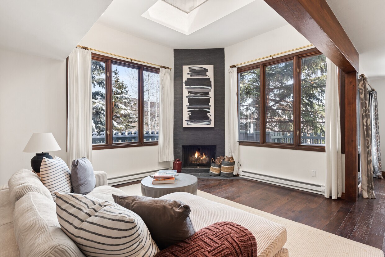 Foto principal - 382 Meadow Ranch Rd