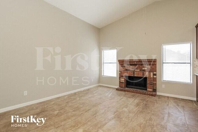 Building Photo - 6702 N 73rd Ave