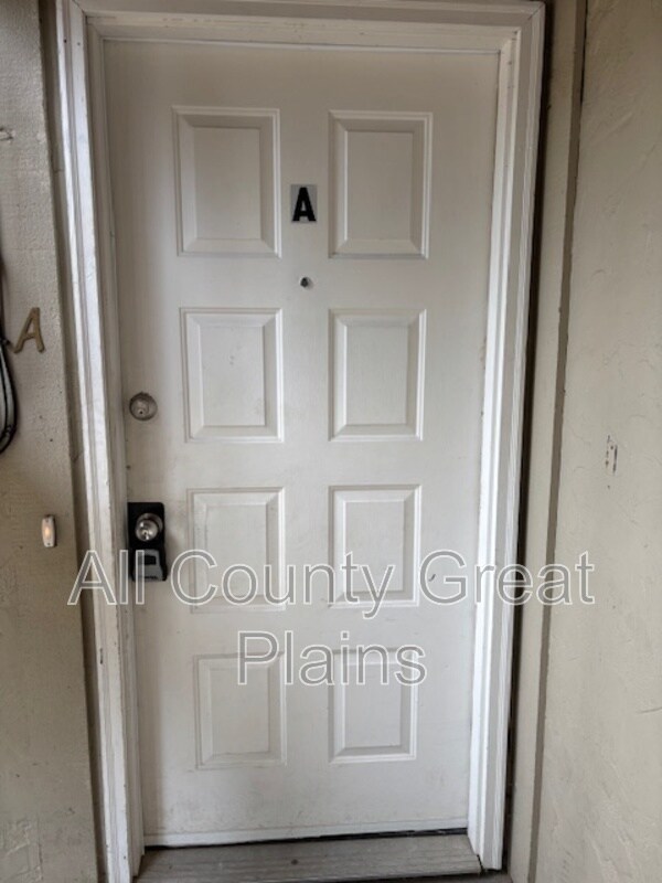 Foto del edificio - 609 S Lakehurst Dr