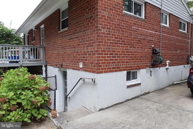 Foto del edificio - 11202 Troy Rd