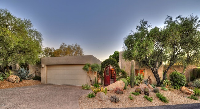 Building Photo - 3018 Ironwood Cir