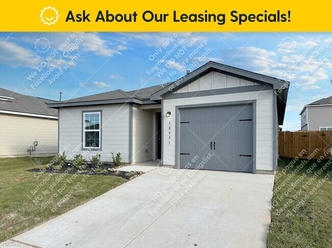 Foto del edificio - 3 br, 2 bath House - 10951 Delight Grv