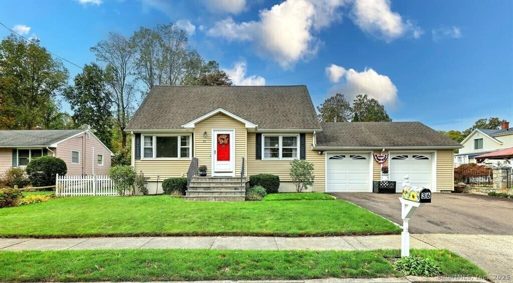 Primary Photo - 36 Tina Cir