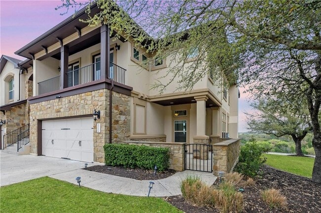 Building Photo - 321 Lombardia Dr