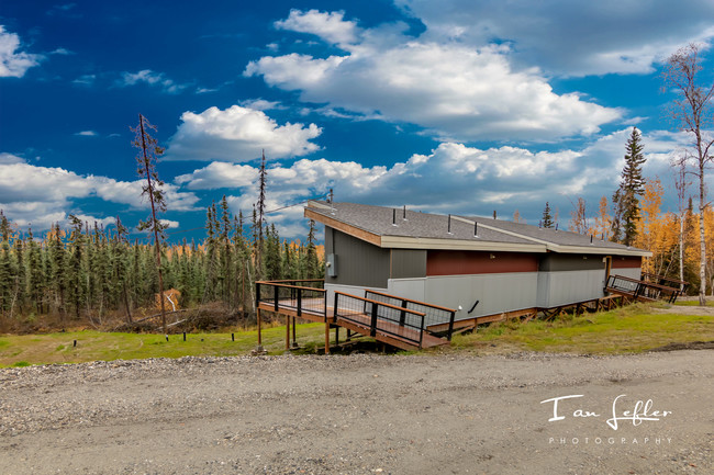 Building Photo - 101 St Nicholas Dr
