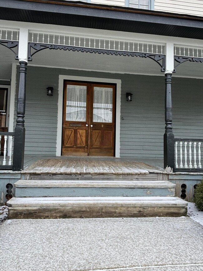 Foto del edificio - 118 S Evans St