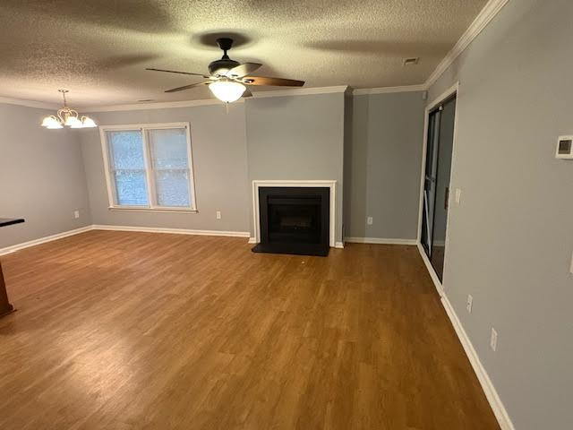 Building Photo - "Cozy Elegance Awaits: 1-Bedroom Condo wit...