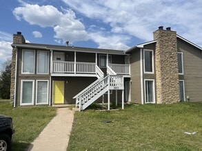 Building Photo - 3959 N Garland Cir