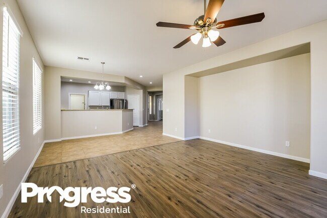 Building Photo - 6832 W Ridgeline Rd