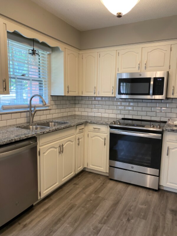 Foto del edificio - 1202 NW 6th St