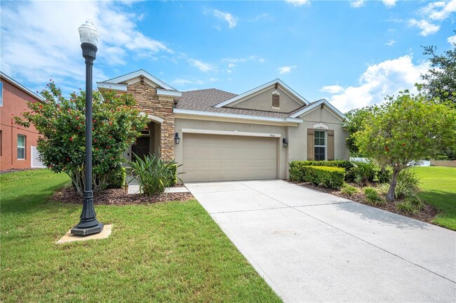 Foto del edificio - 1900 Wind Meadows Dr