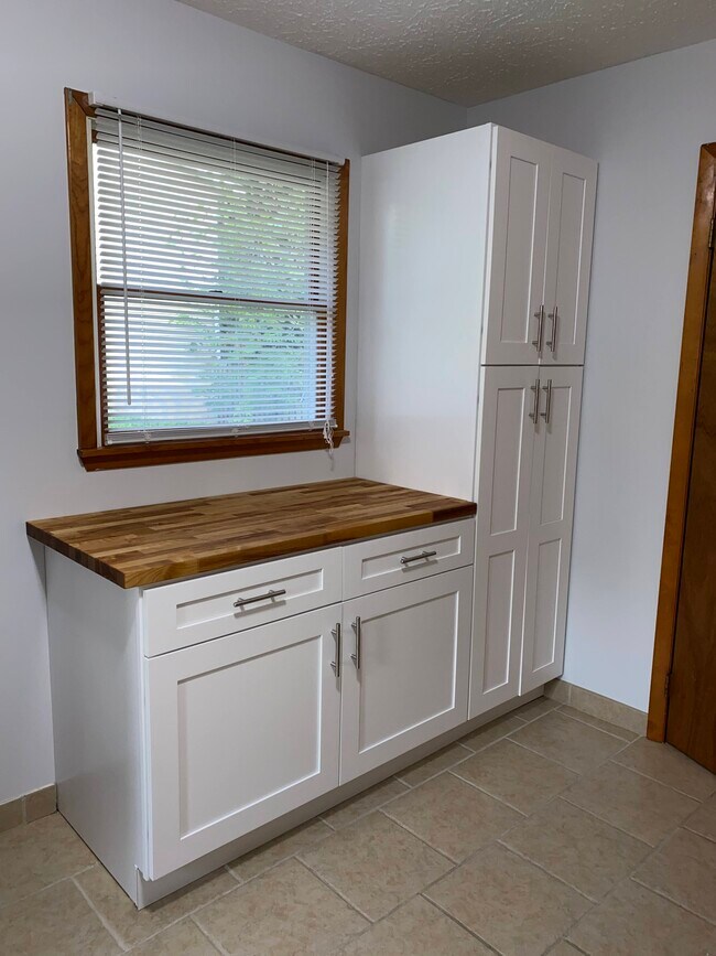 Cuarto de lavado - 612 Acorn Pl