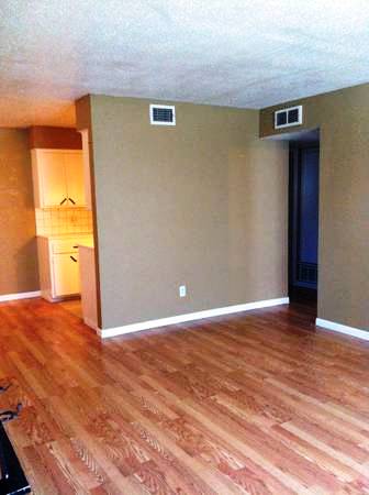 Interior Photo - Huntington Creek Apartments