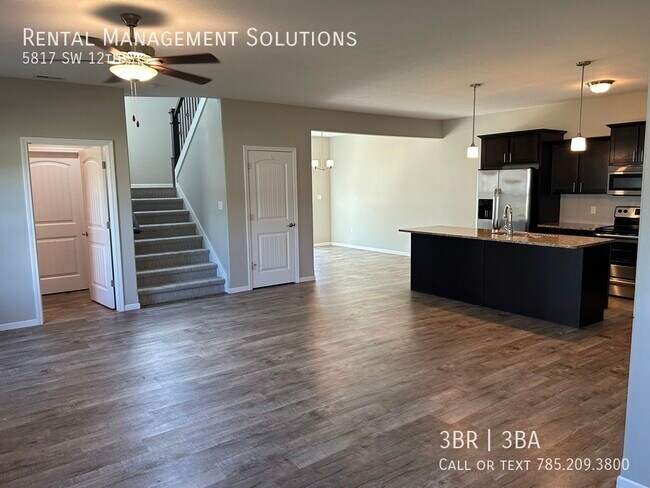 Building Photo - ** Auburn Washburn School District** 5817 ...