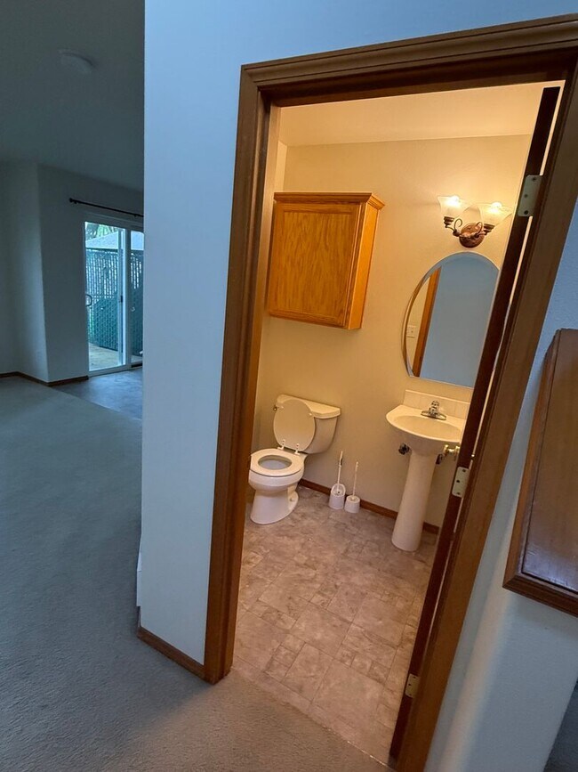 Foto del edificio - Great Condo next to a beautiful park!