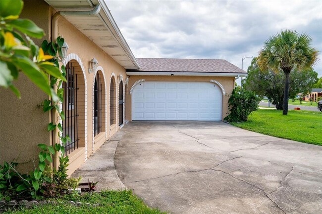 Foto del edificio - 6152 Bonnie Brook Blvd